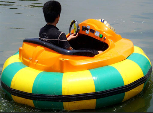 water inflatable bumper boats