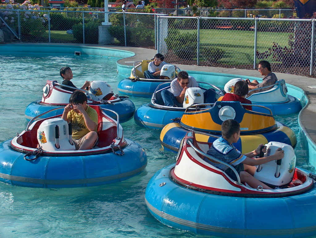 bumper cars in water